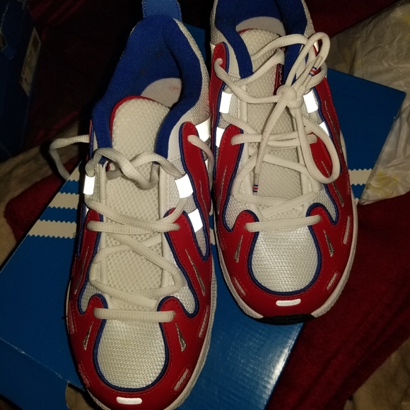 RED , BLUE * WHITE Adiddas EGT GAZZelle - Picture 8 of 10